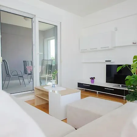 Mia By Interhome Apartamento